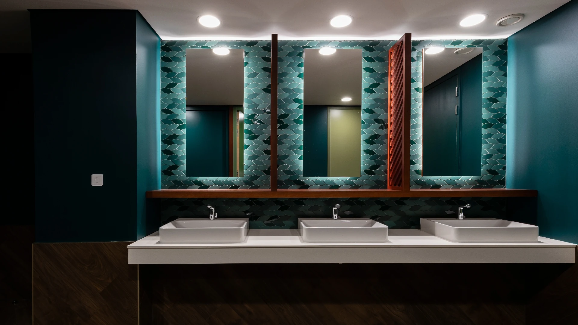 Design & Build Workplace Magic