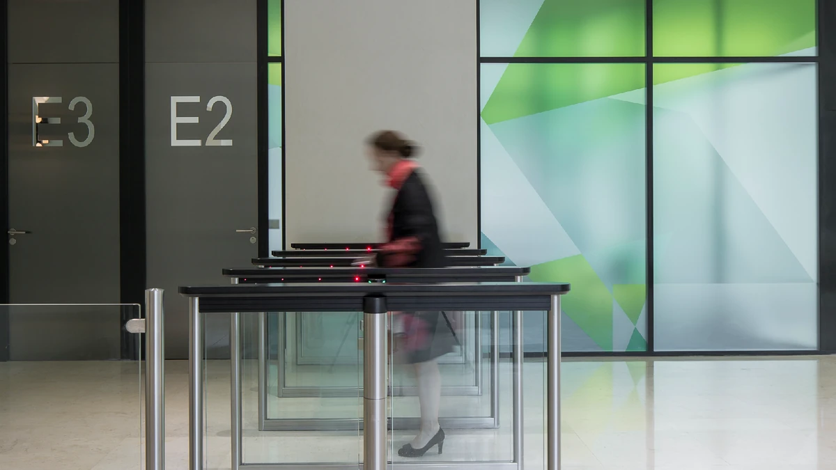 Project Design & Build Workplace Magic