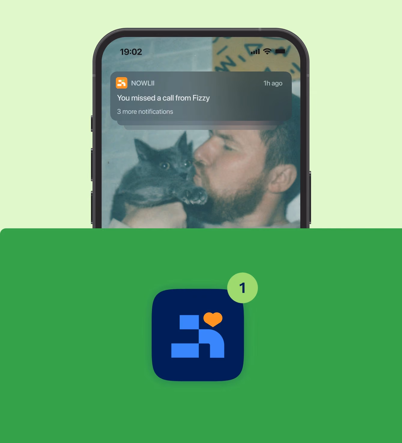 Phone notification showing a missed call from "Fizzy," with the Nowlii app icon below on a green background.
