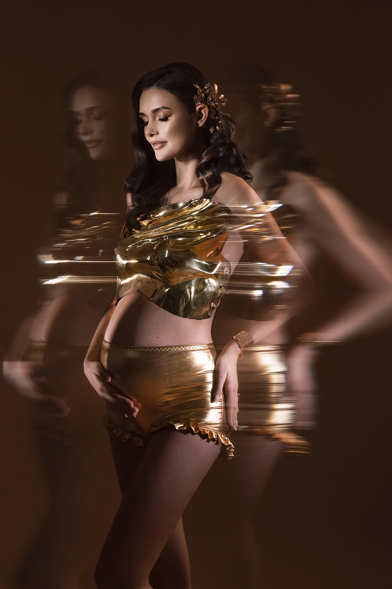 OPERA — foglia d'oro e fondale dipinto a mano