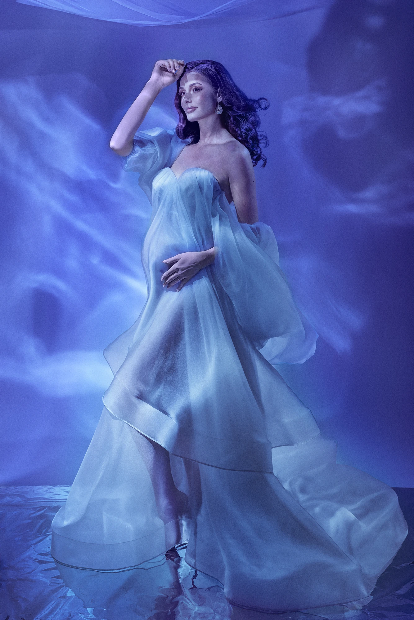 OPERA — organza e luce d'acqua