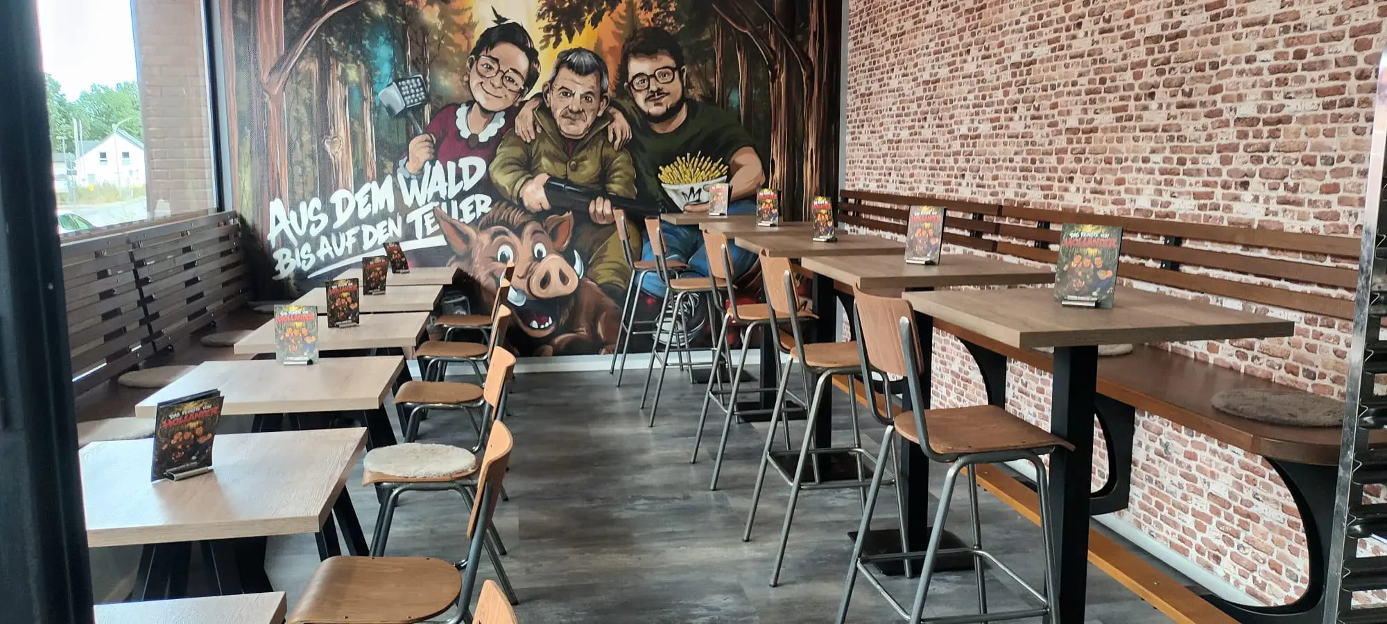 Der Innenraum des Restaurants "Das Feinste von Holländer" in Elmpt