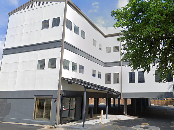 MaxHealth Austin clinic