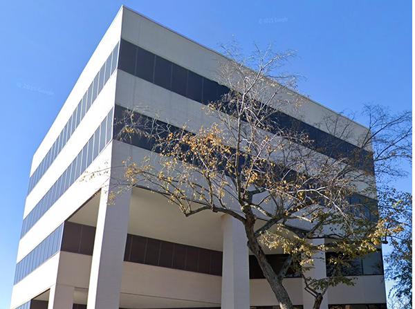 MaxHealth Houston clinic