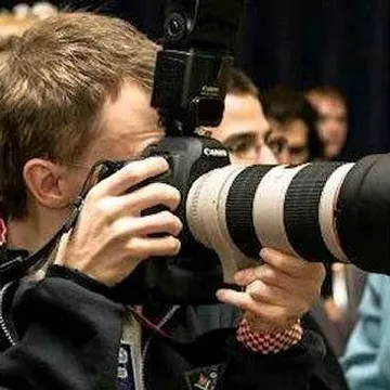 Douglas Fullerton, photographer and owner of Fullerton Photography.