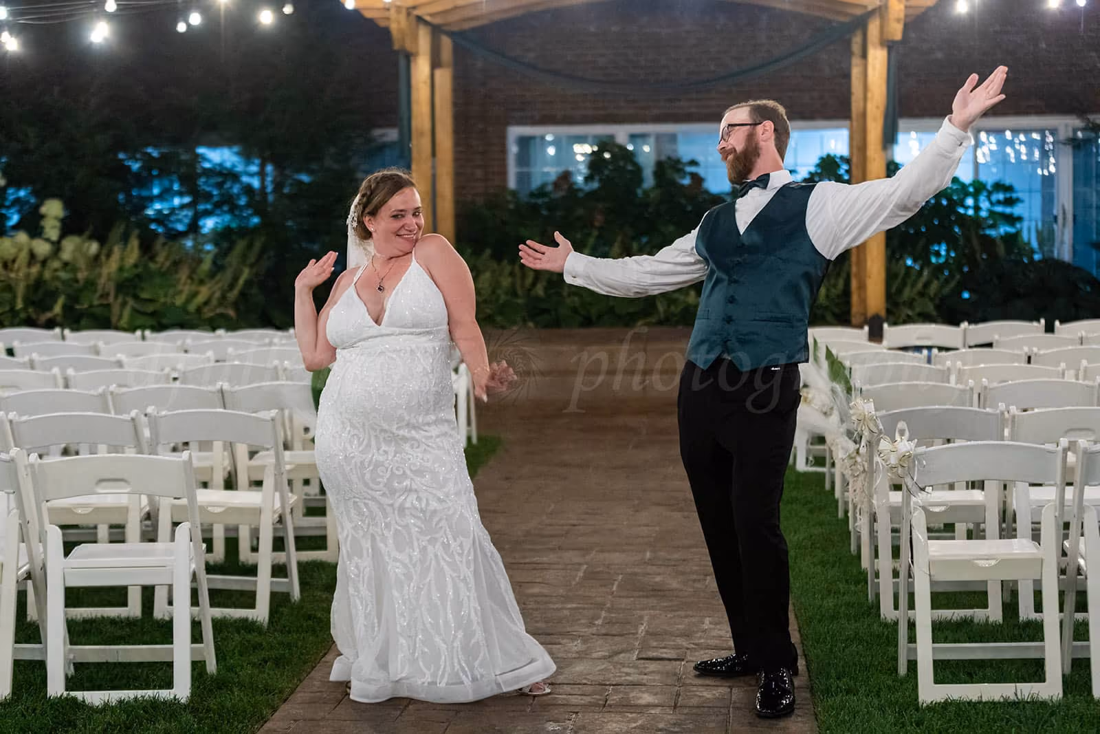 Ann Arbor and metro Detroit wedding photography by Fullerton Photography.