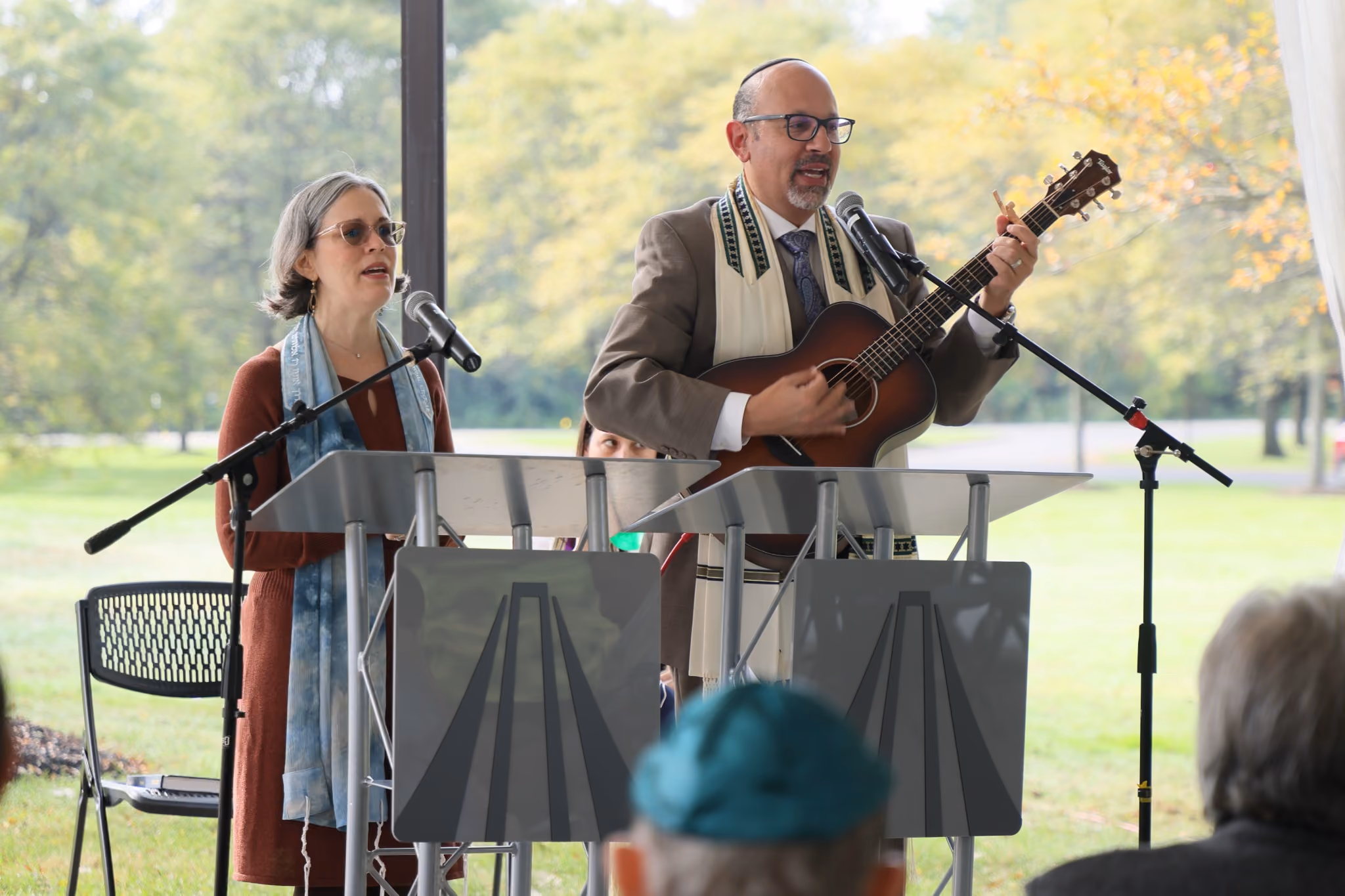 Live singers performing at a freelance event by Fullerton Photography.