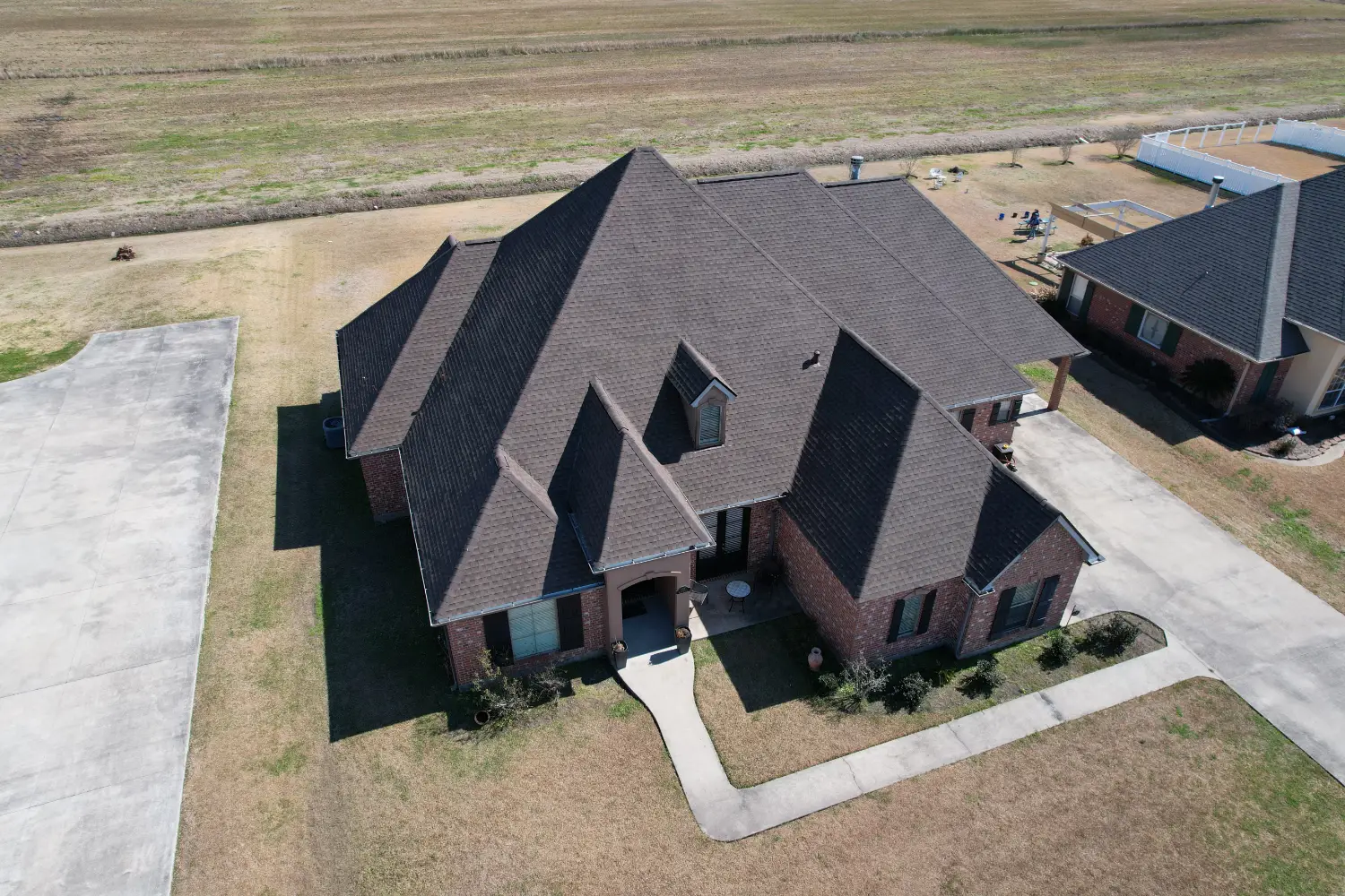 Home with new roof replacement by Douglas Construction of Buford Georgia