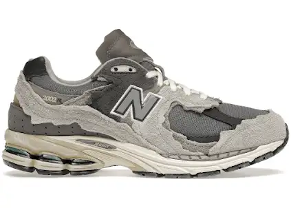 New Balance 2002R (10 Variants)