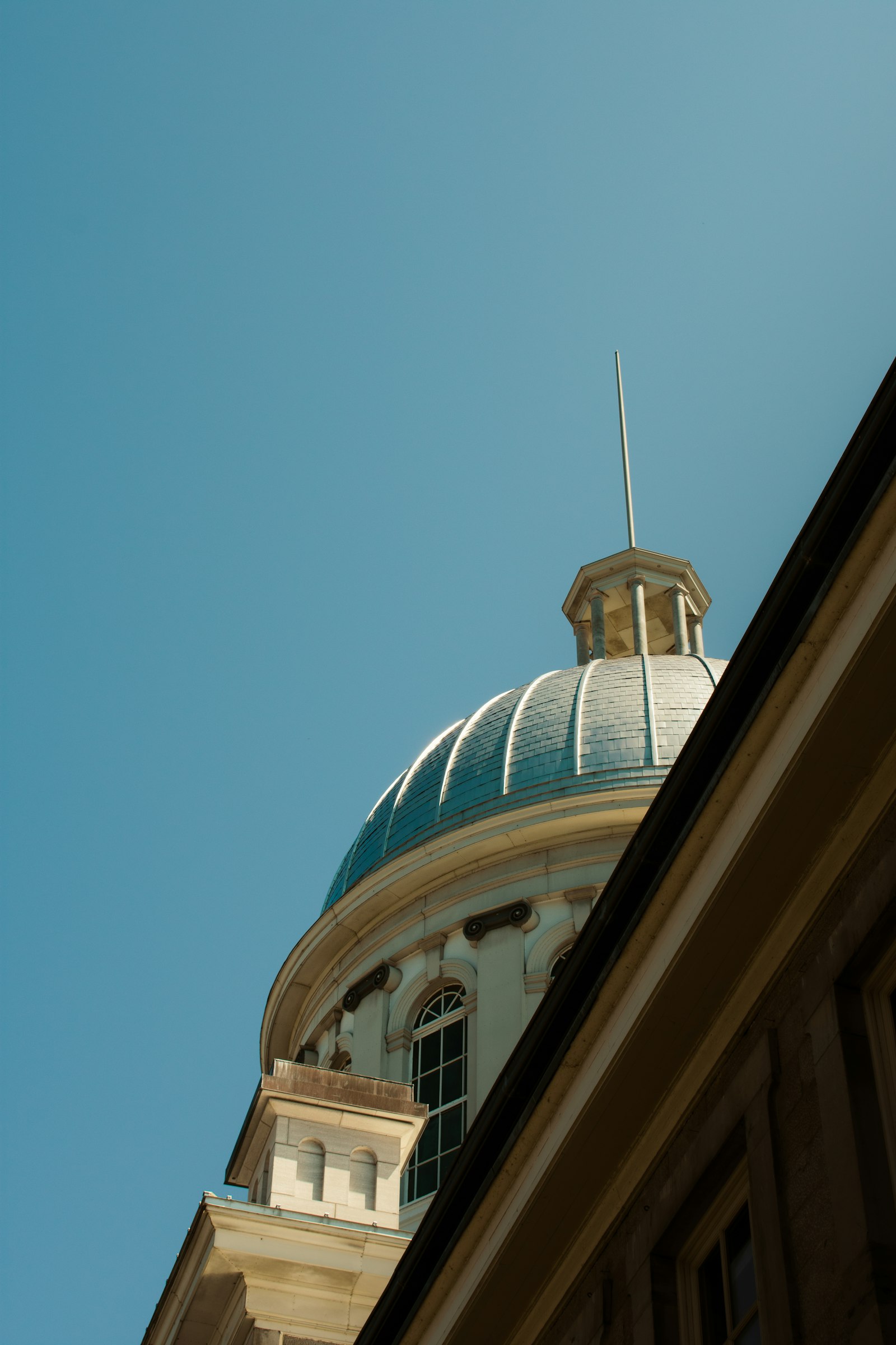 Government building with a dome | Westside Construction Group