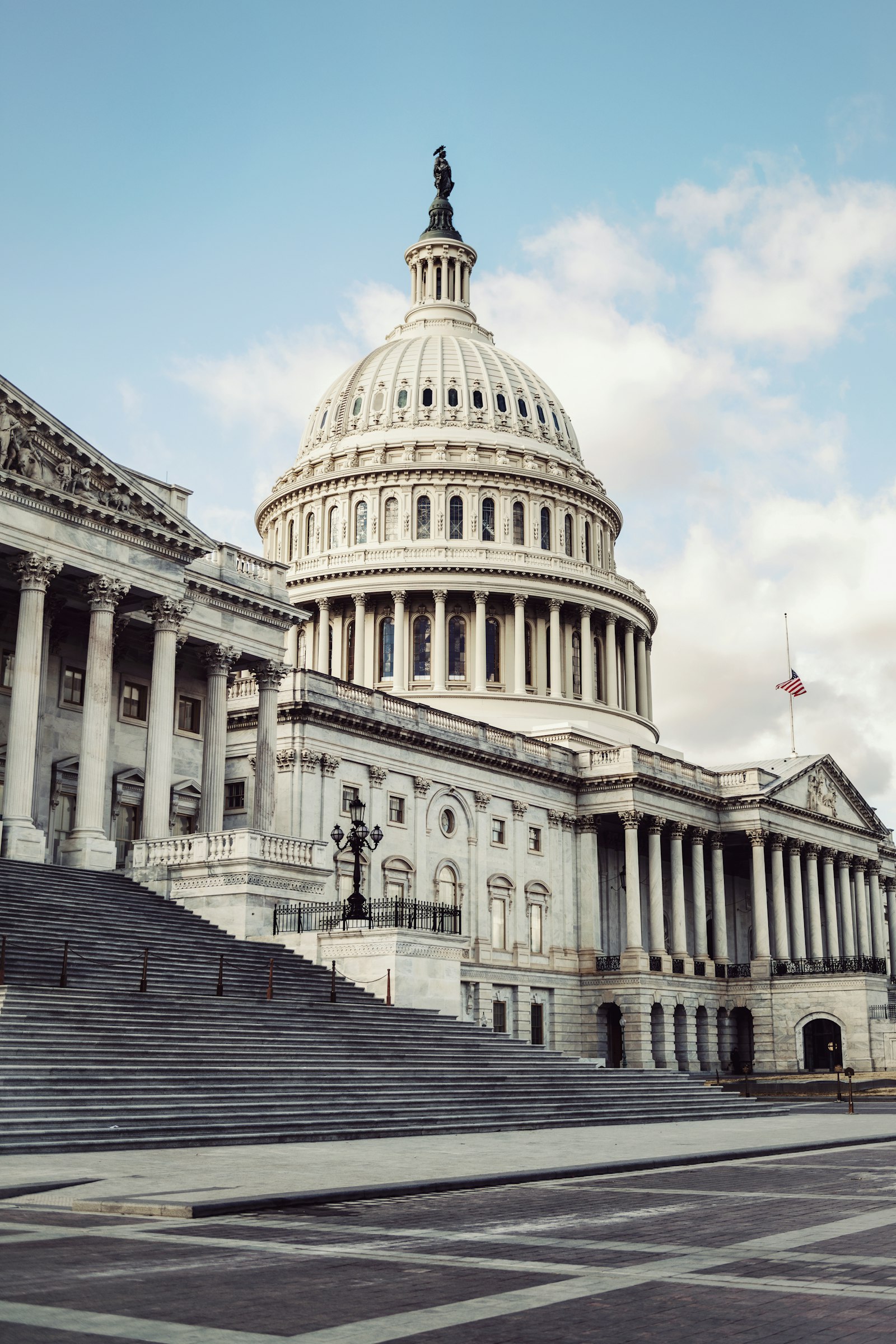 Steps leading up to a government building | Westside Construction Group