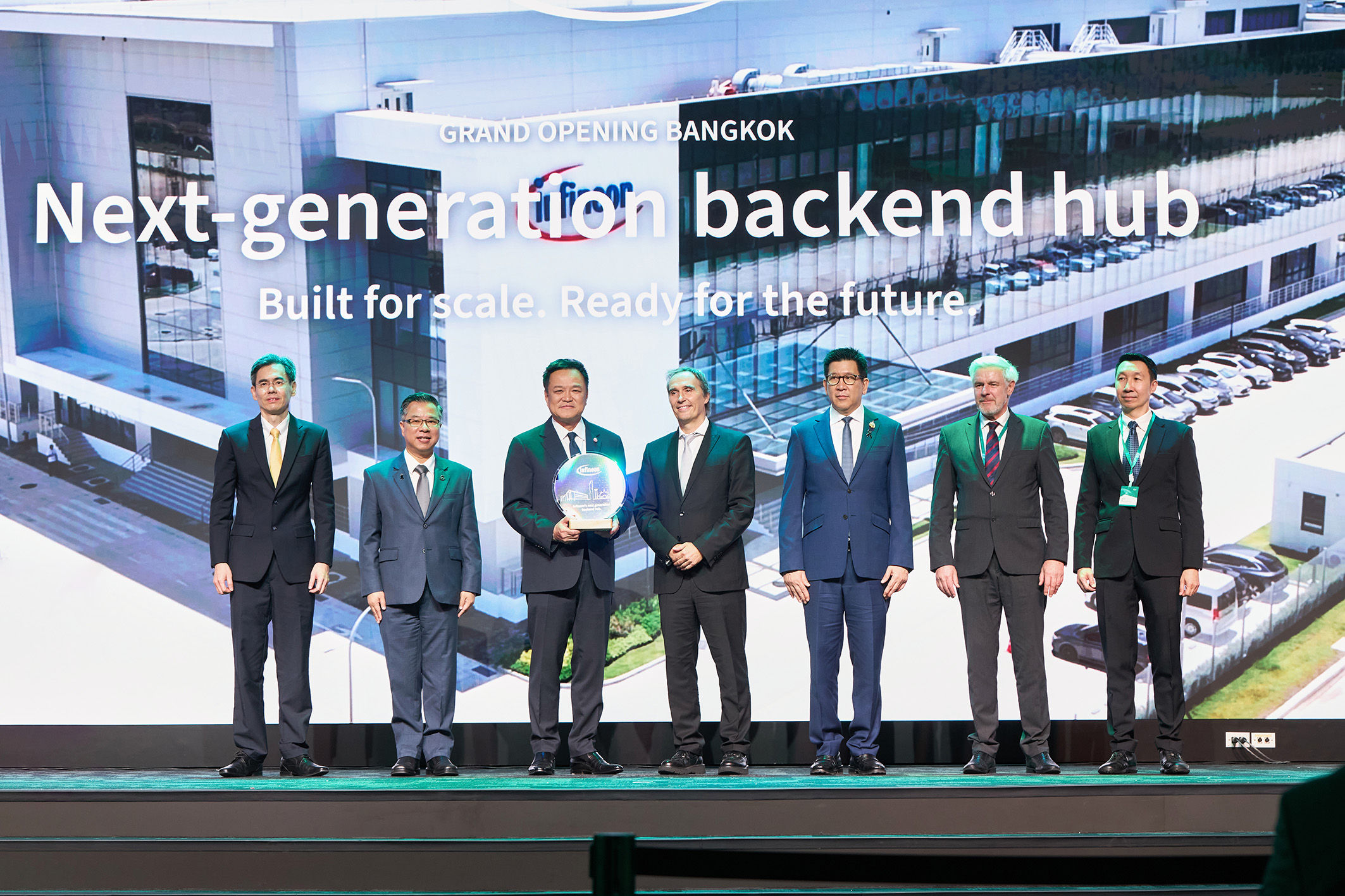Official press image: Infineon opens new backend plant in Bangkok