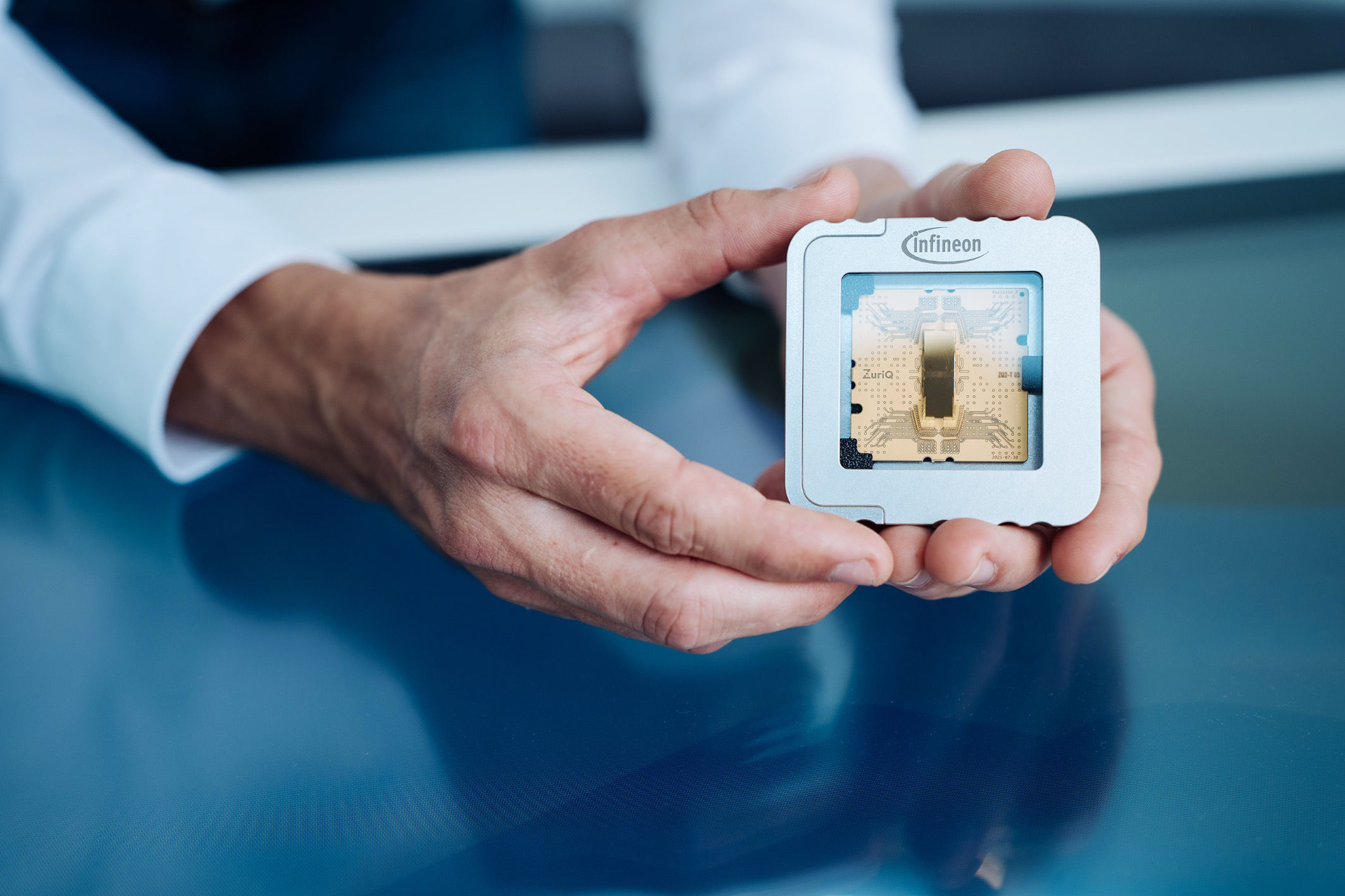 Official press image: Infineon expands ZuriQ tie-up on trapped-ion quantum chips