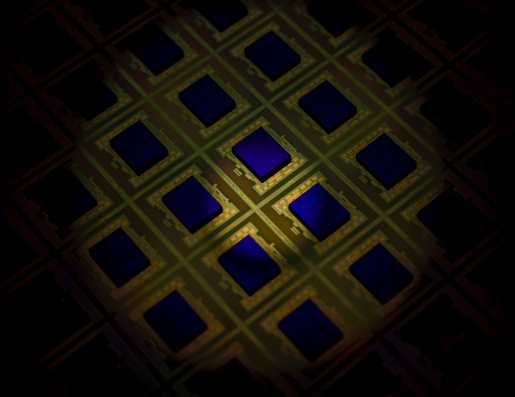 Silicon wafer, illustrative image rather than a Tower or Semtech product