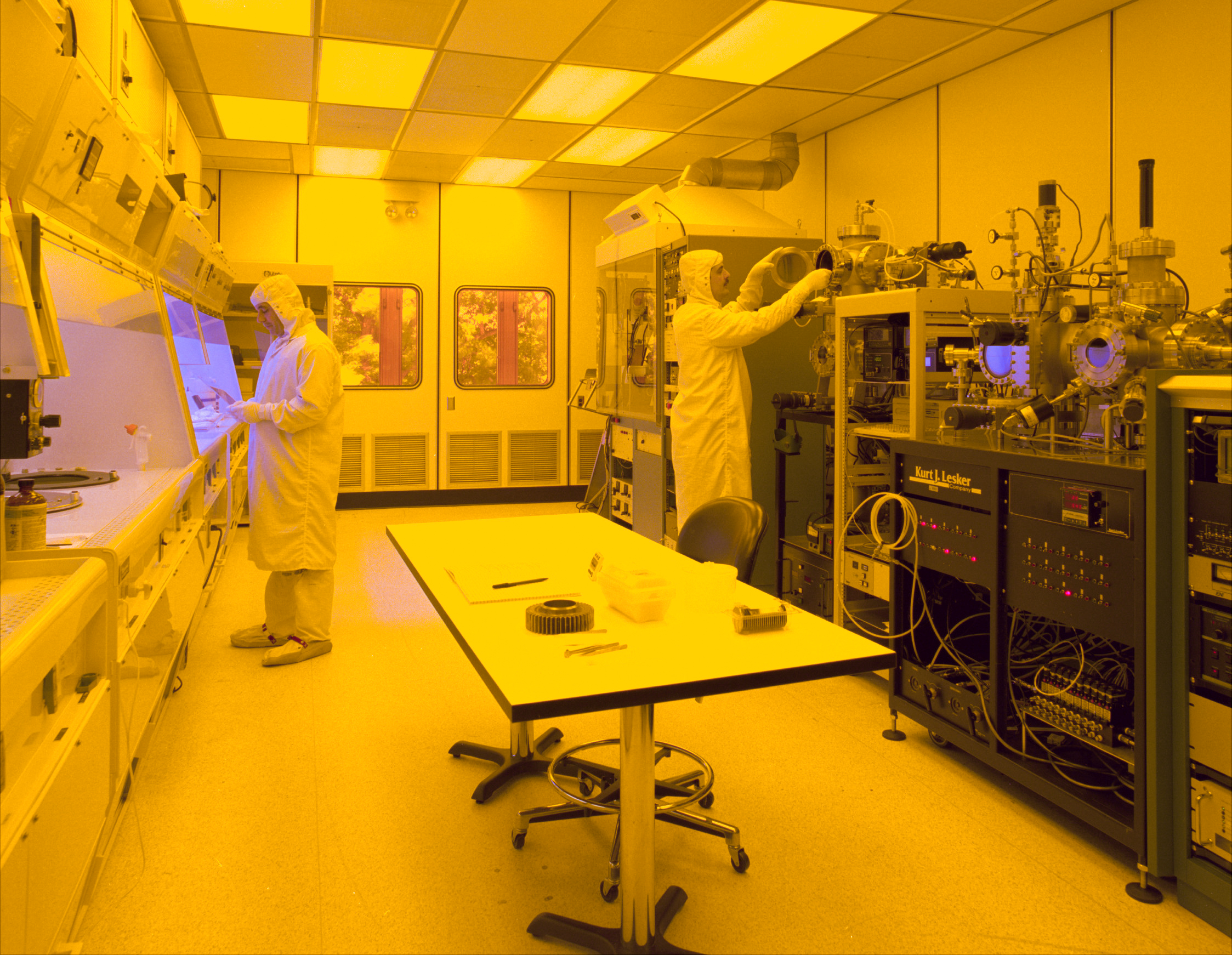 NASA Glenn semiconductor cleanroom. Archive illustrative photograph.
