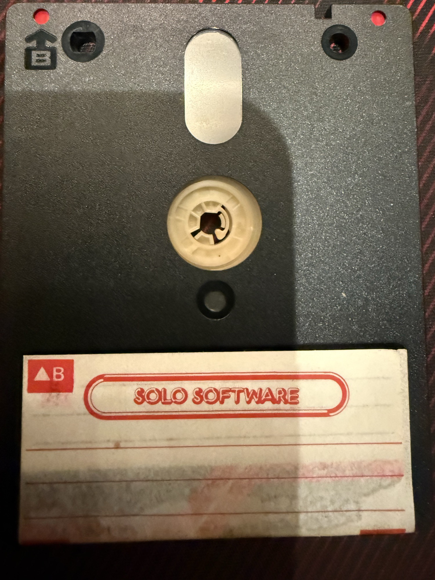 Side B of the disc, with a blank Solo Software label