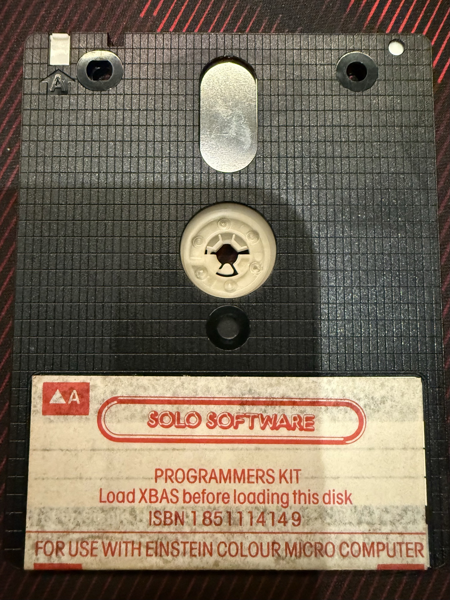 Side A of the original disc: Solo Software, Programmers Kit, Load XBAS before loading this disk, ISBN 1 851114 14 9
