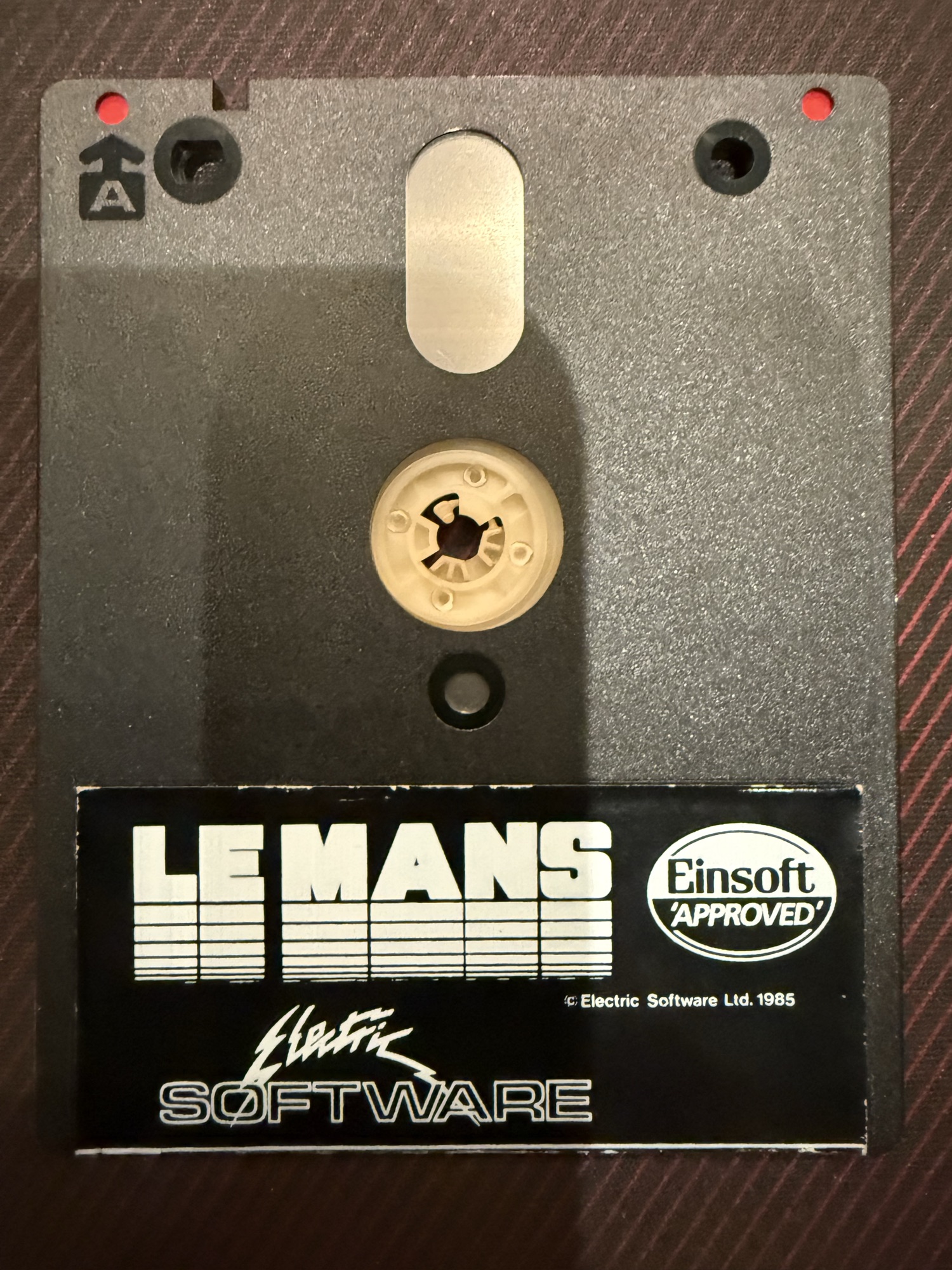 The disc, side A: Le Mans, (c) Electric Software Ltd. 1985