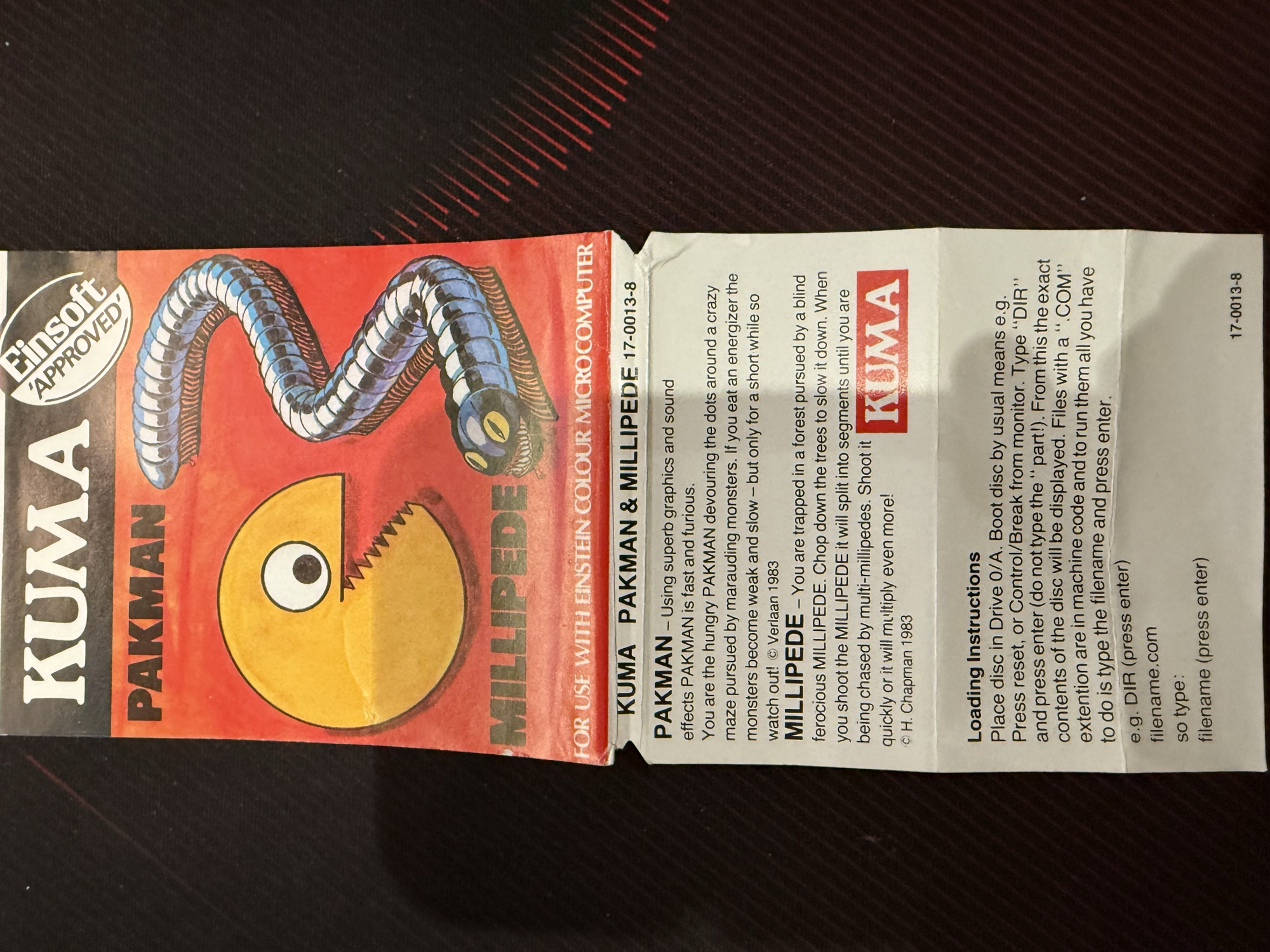 The inlay unfolded, with game descriptions and loading instructions
