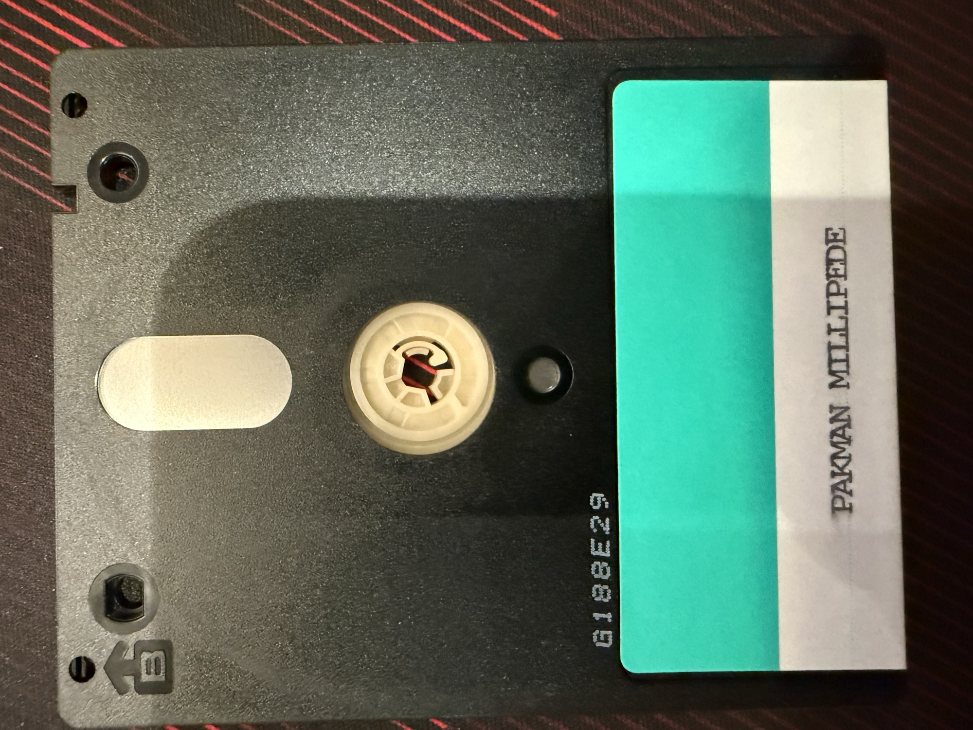 The disc, labelled PAKMAN MILLIPEDE