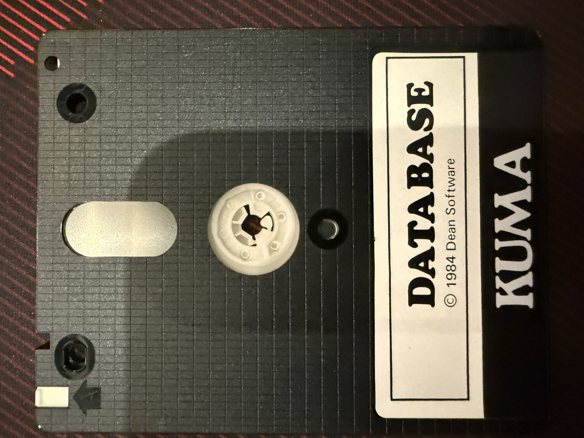 Disc label: Database, (C) 1984 Dean Software, Kuma