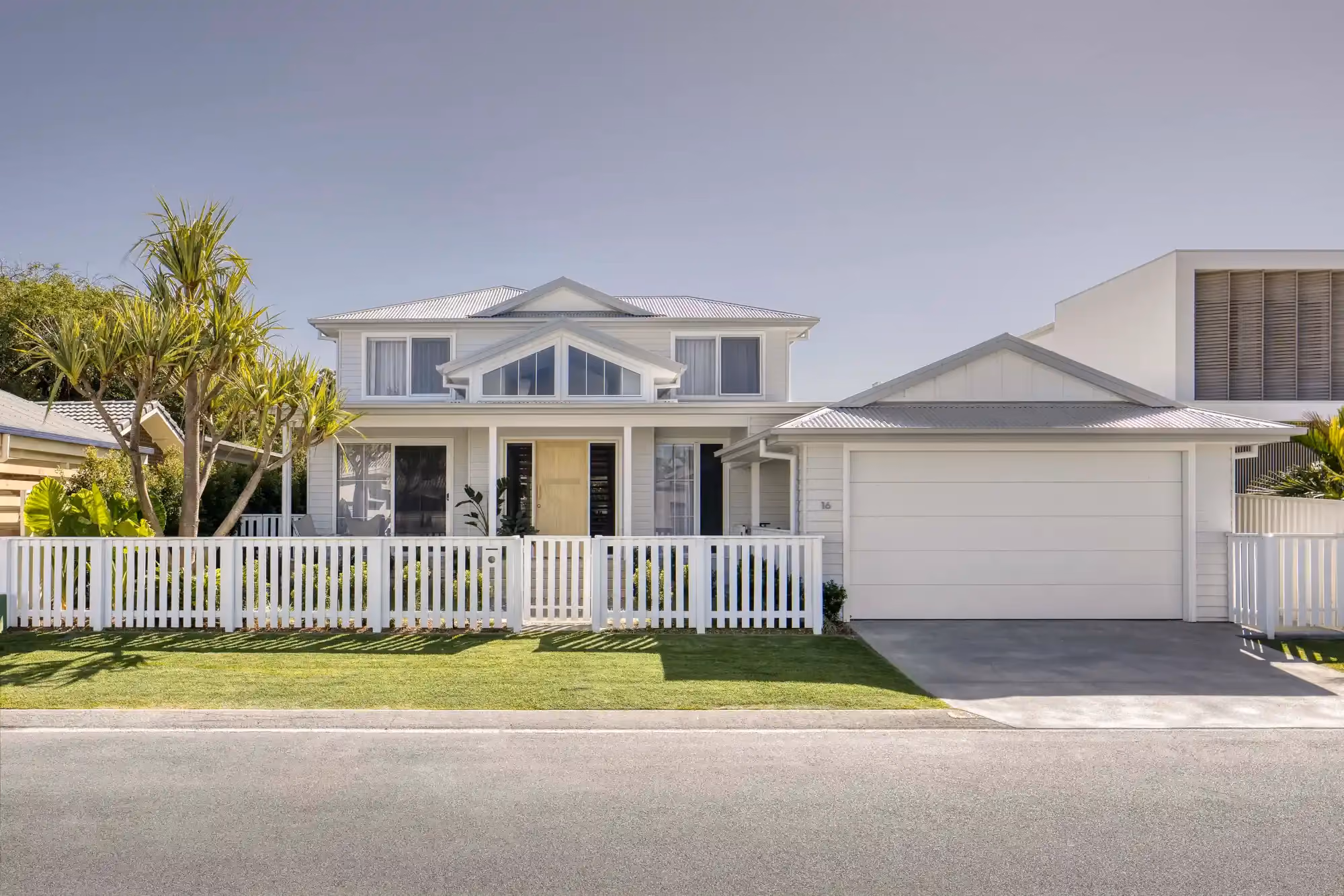 Bluejay, a custom new-build home designed by BCG Building Design in Burleigh Waters, Gold Coast.
