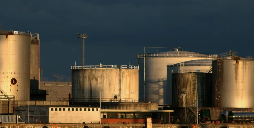 Terminales - Industria AcuraFlow