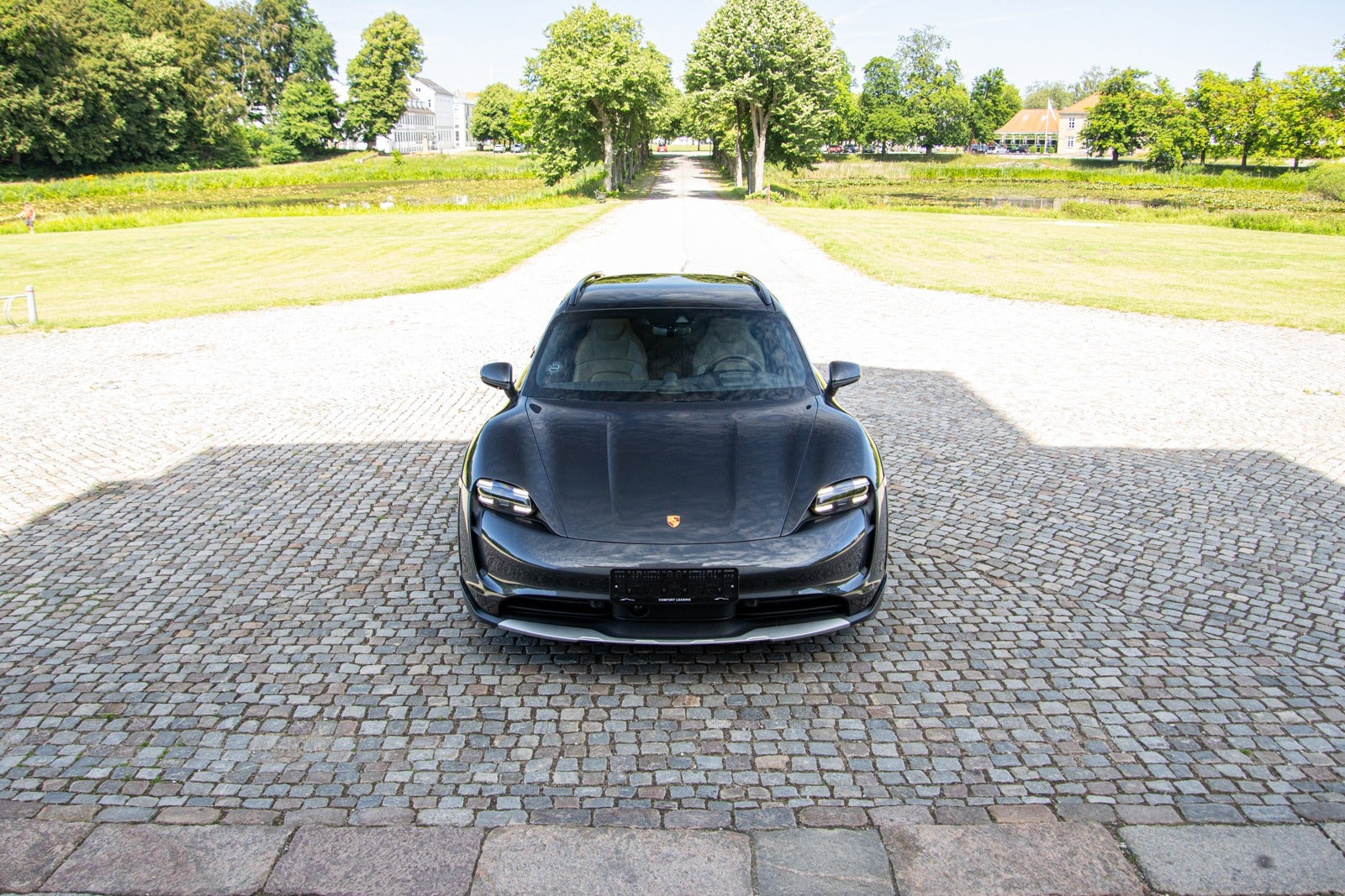Porsche Taycan 4 Performance+ Cross Turismo (2021)