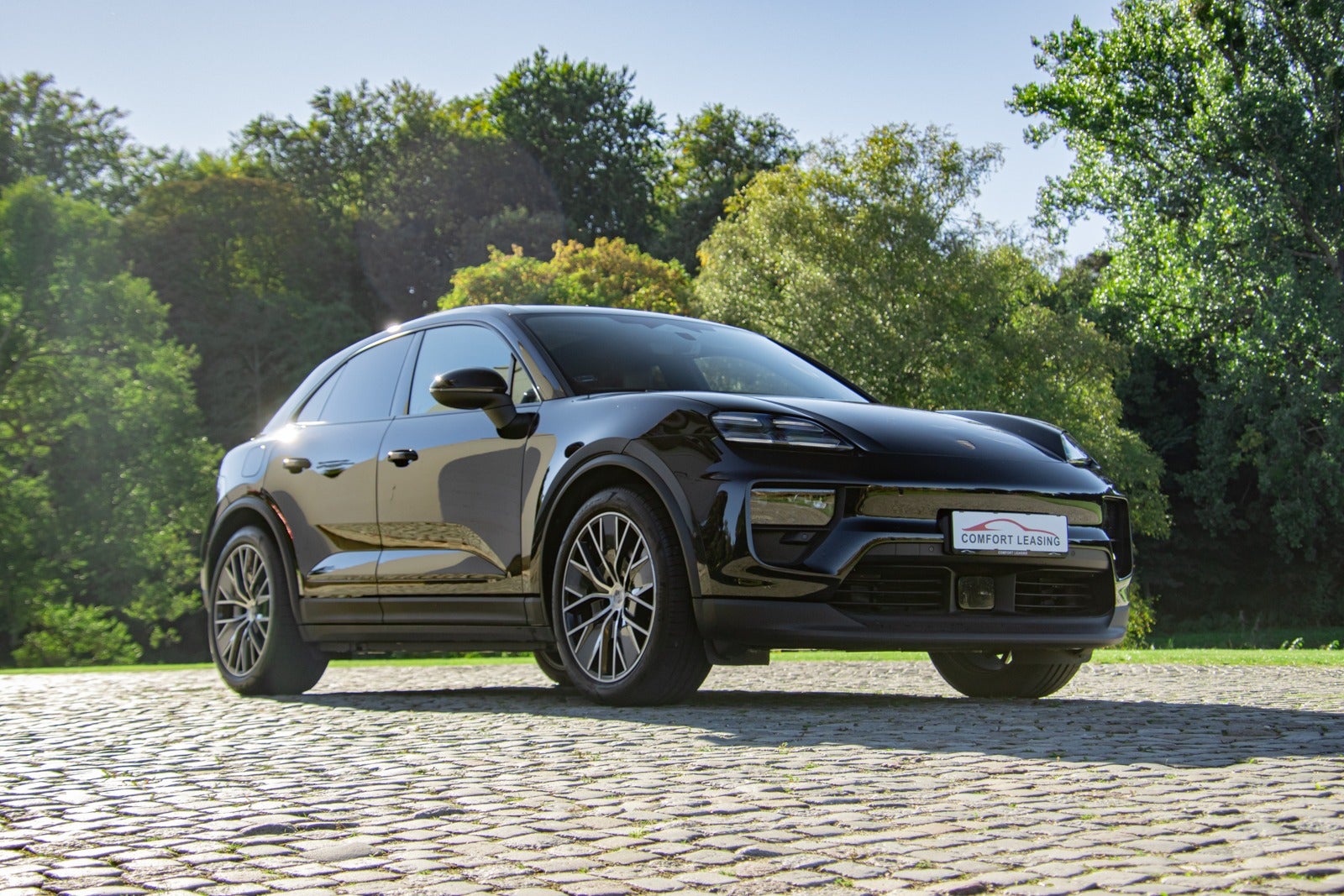 Porsche Macan (2025)