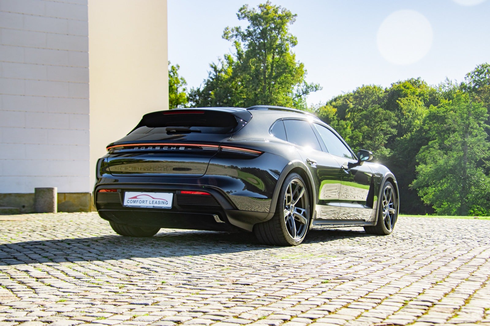 Porsche Taycan 4 Performance+ Cross Turismo (2023)