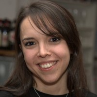 Headshot of Francesca Roncoglia
