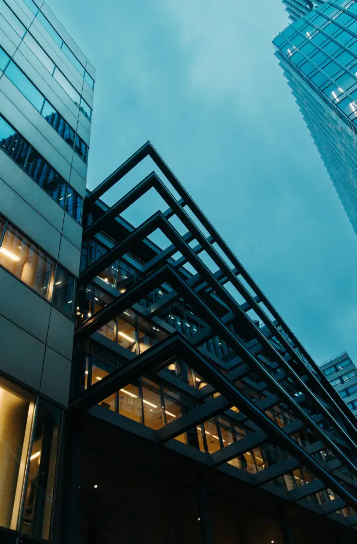 Private Banks and Financial Institutions hero bg