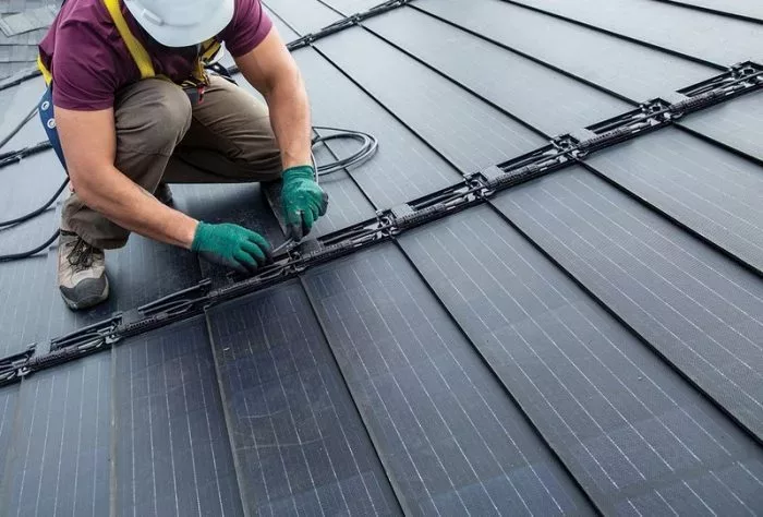 Florida solar shingle installation