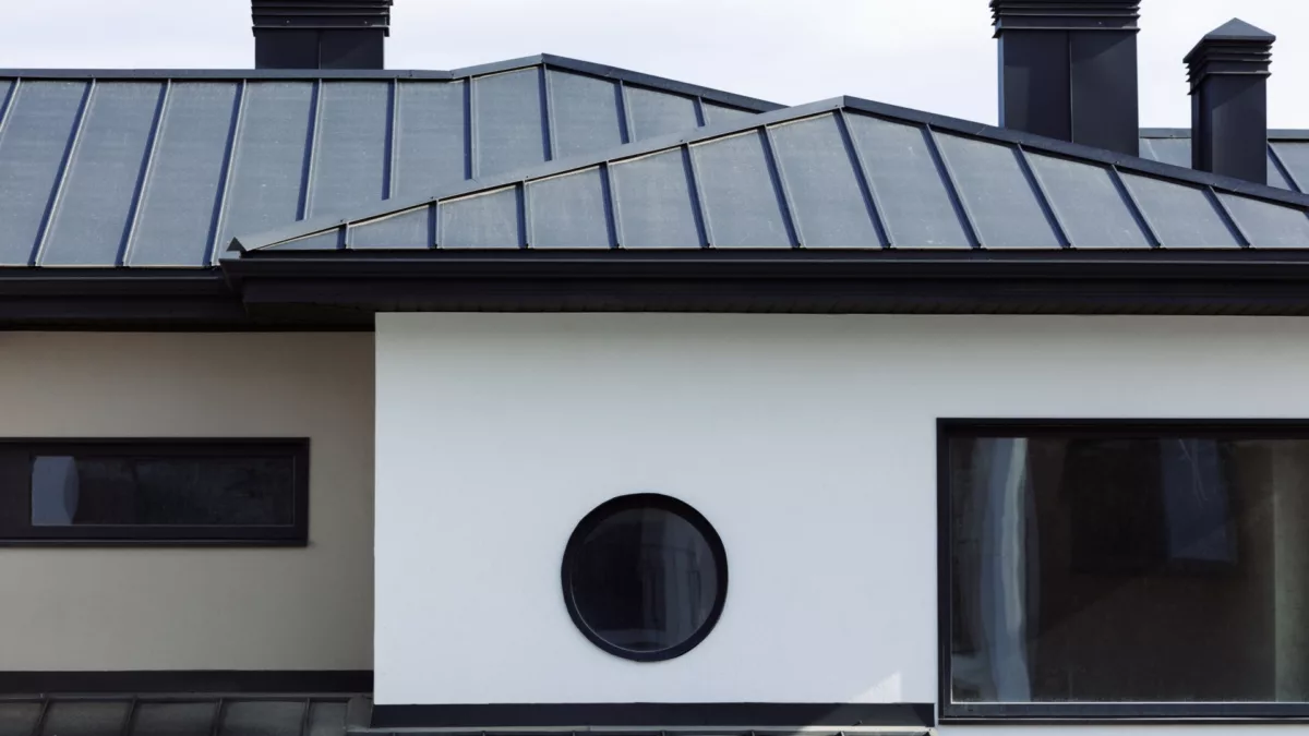 What Is a Standing Seam Steel Roof