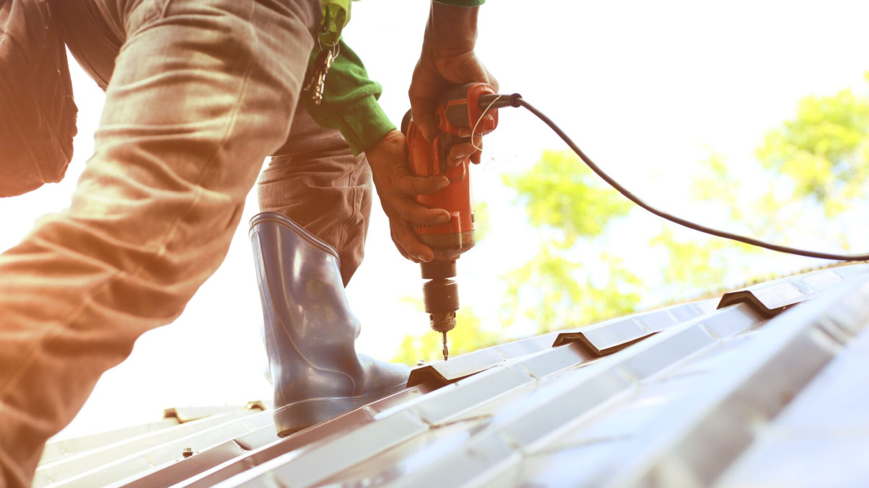 Classic's Metal Roof Repair Services