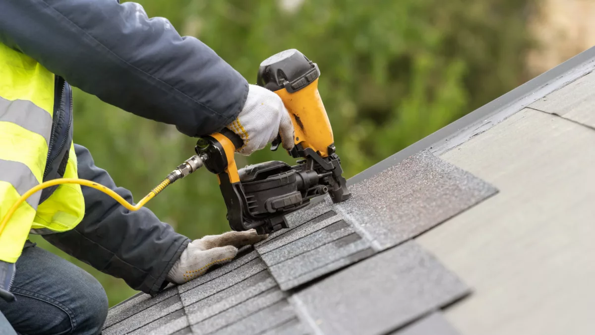 How Much Does a New Roof Cost in Labor