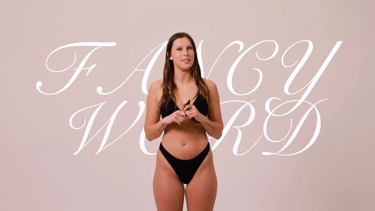Frame from the 3VERYBODY self-tanner application tutorial