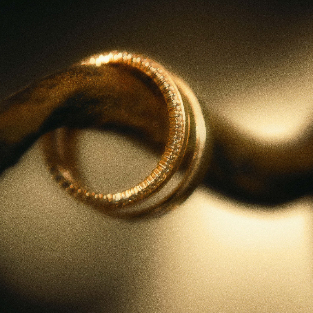 Jewelry and gold items ready for a free quote request