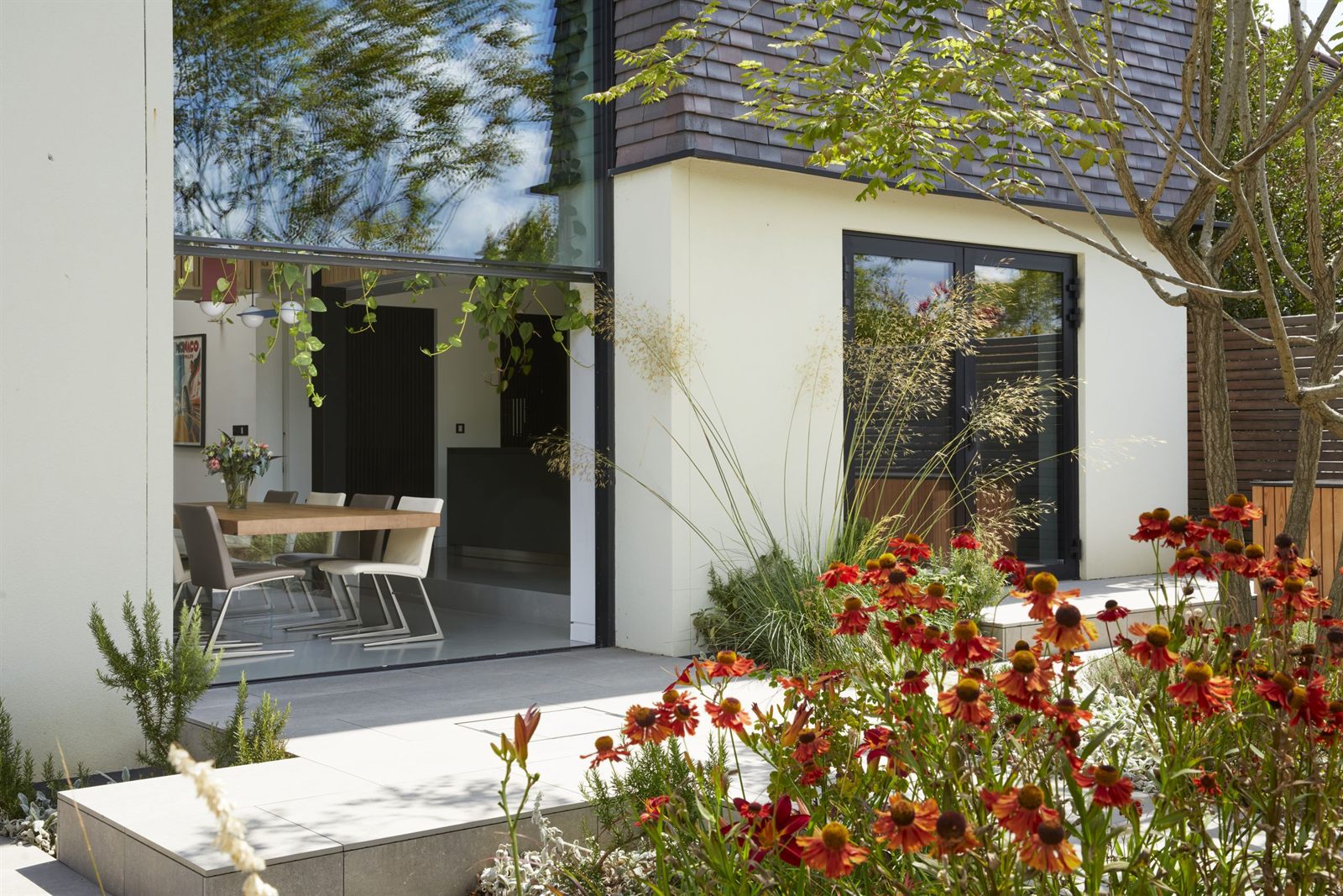 One System, Four Seasons: Why Modern Homes Need Integrated Cooling