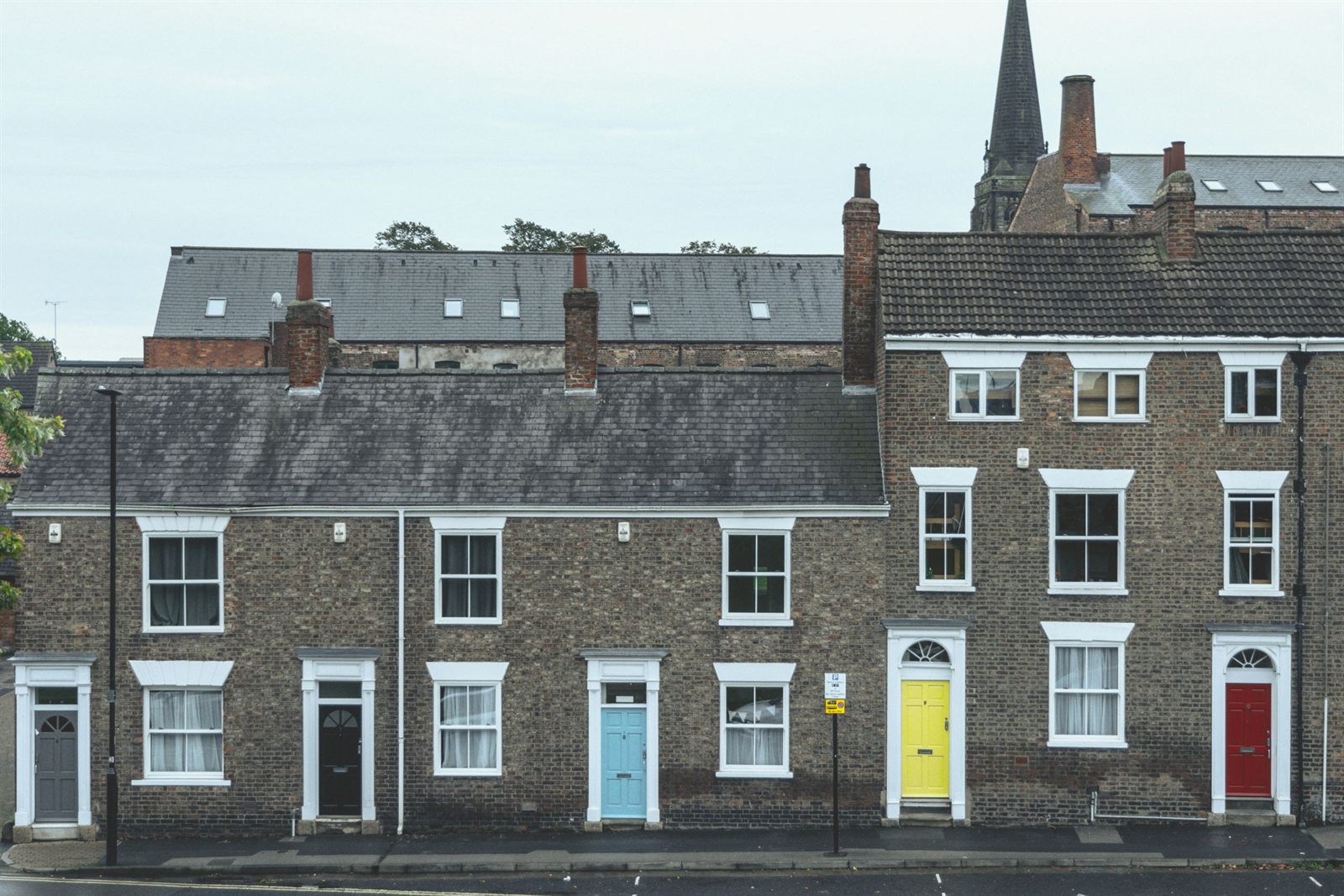 How to Save Money on a House Extension in St. Albans