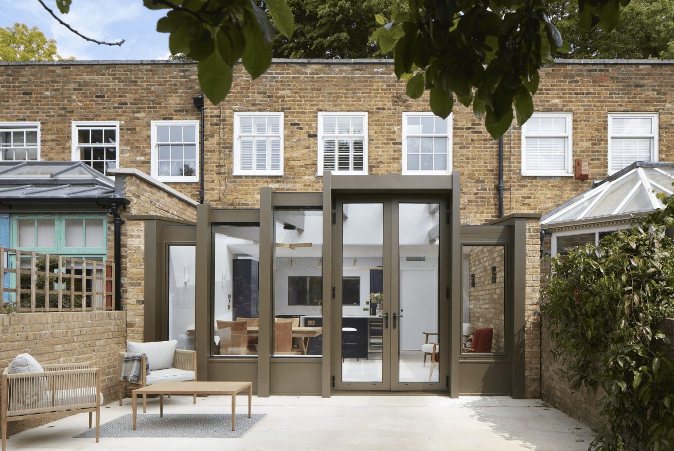 Who Should Handle Your Planning Application? Architect, Designer, or Design & Build