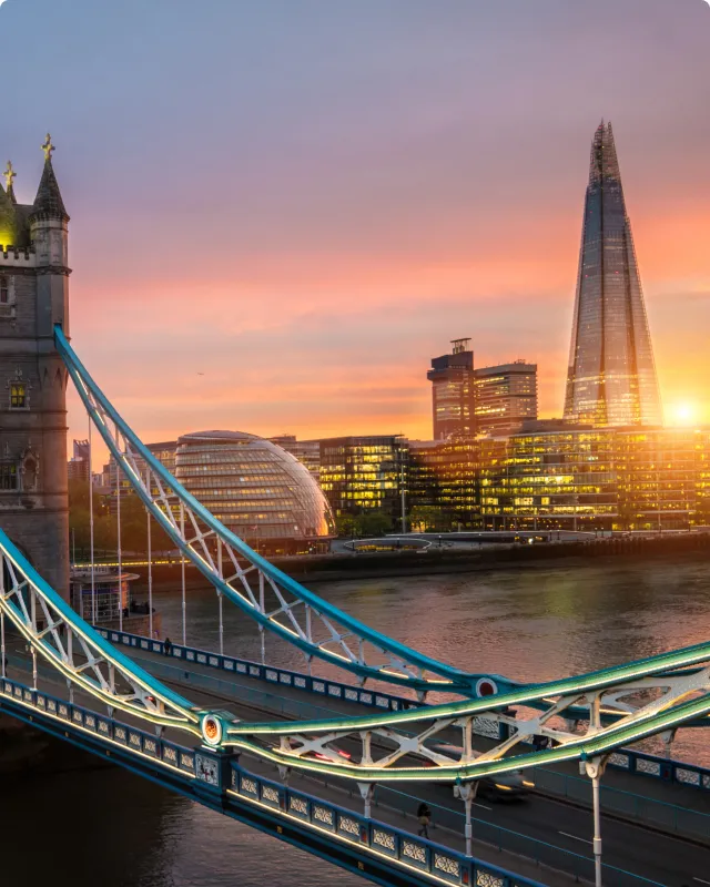 London night time