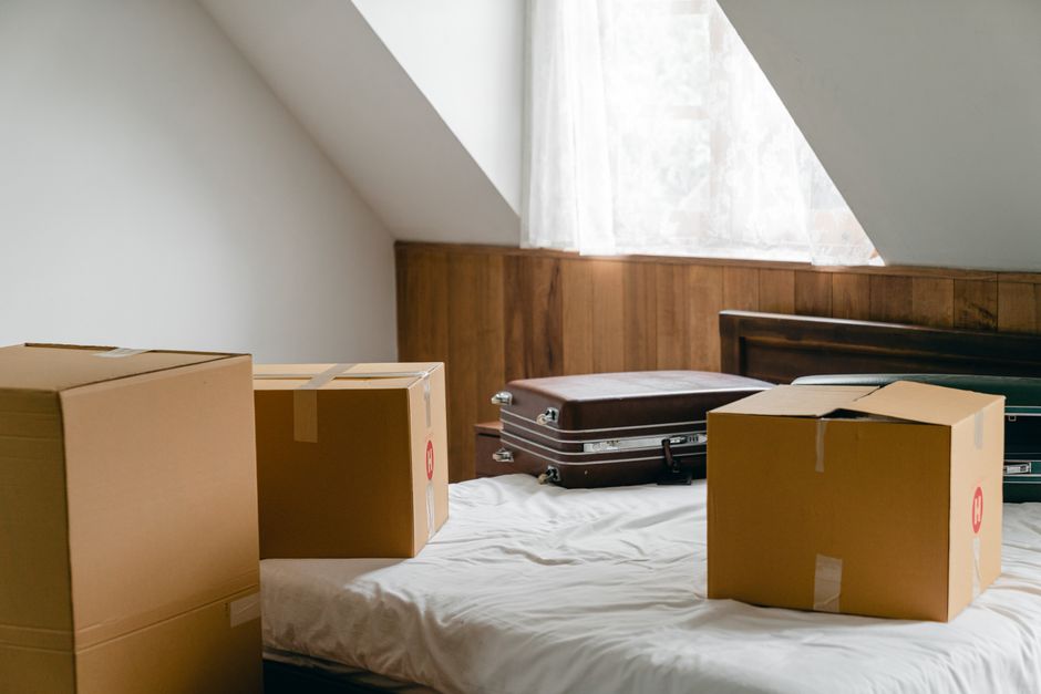 Room-By-Room Packing Timeline