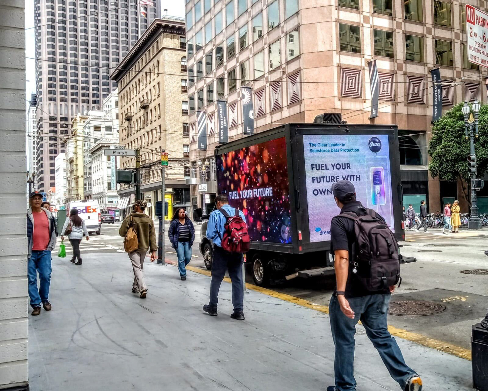 Capturing Audience Attention in Experiential Marketing: What's Actually Working in 2026