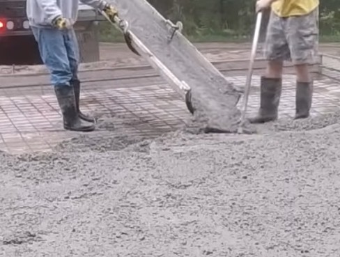 concrete pouring