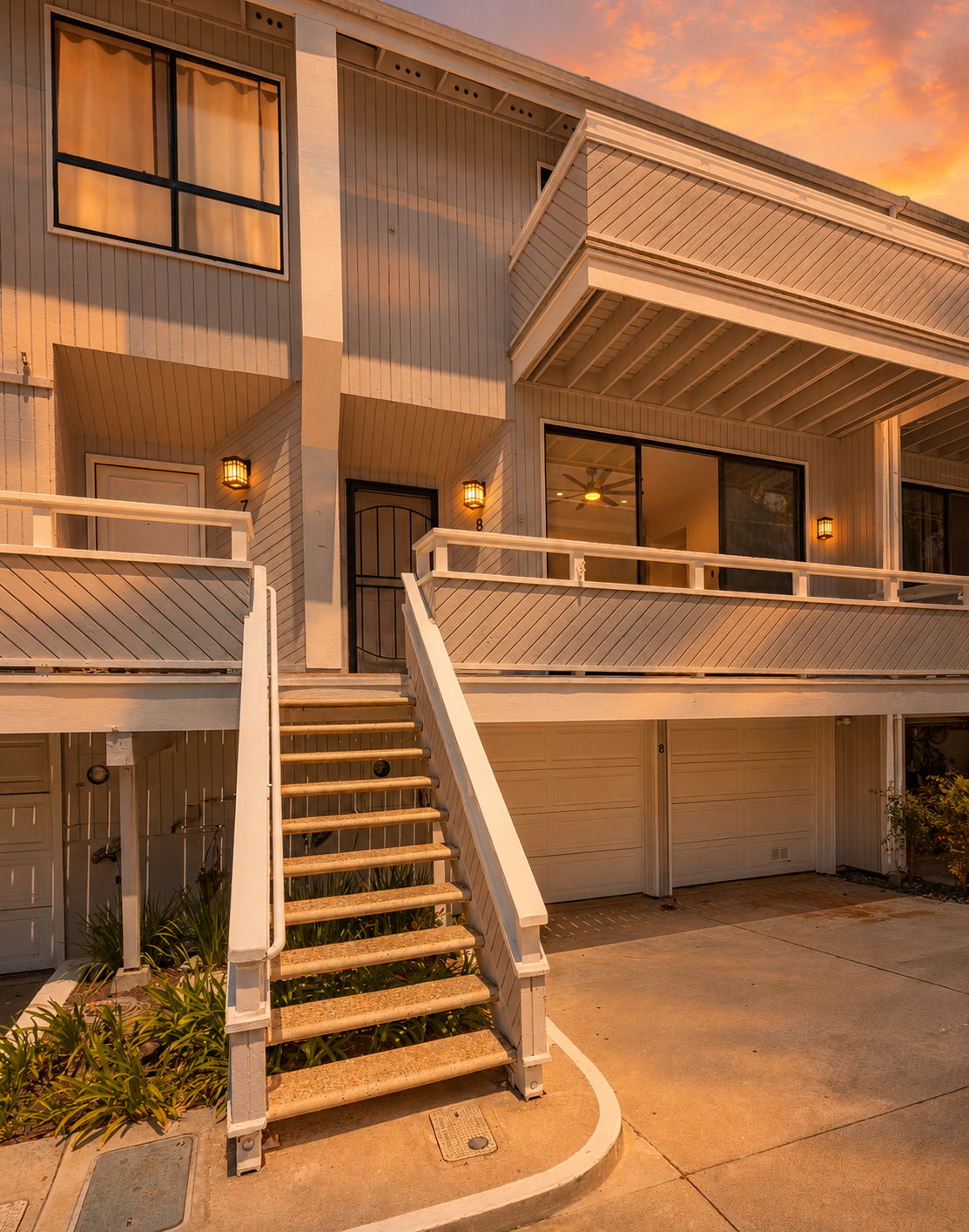 8 Mojo Ct, Newport Beach
