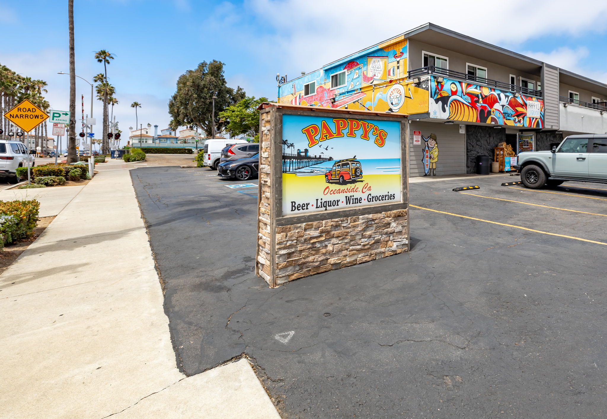 601 N Cleveland St, Oceanside