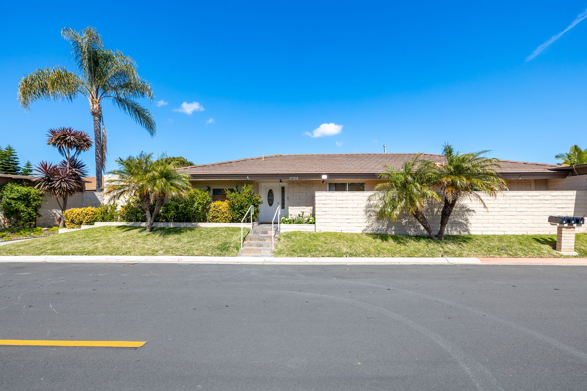 27121 Calle Caballero B, San Juan Capistrano