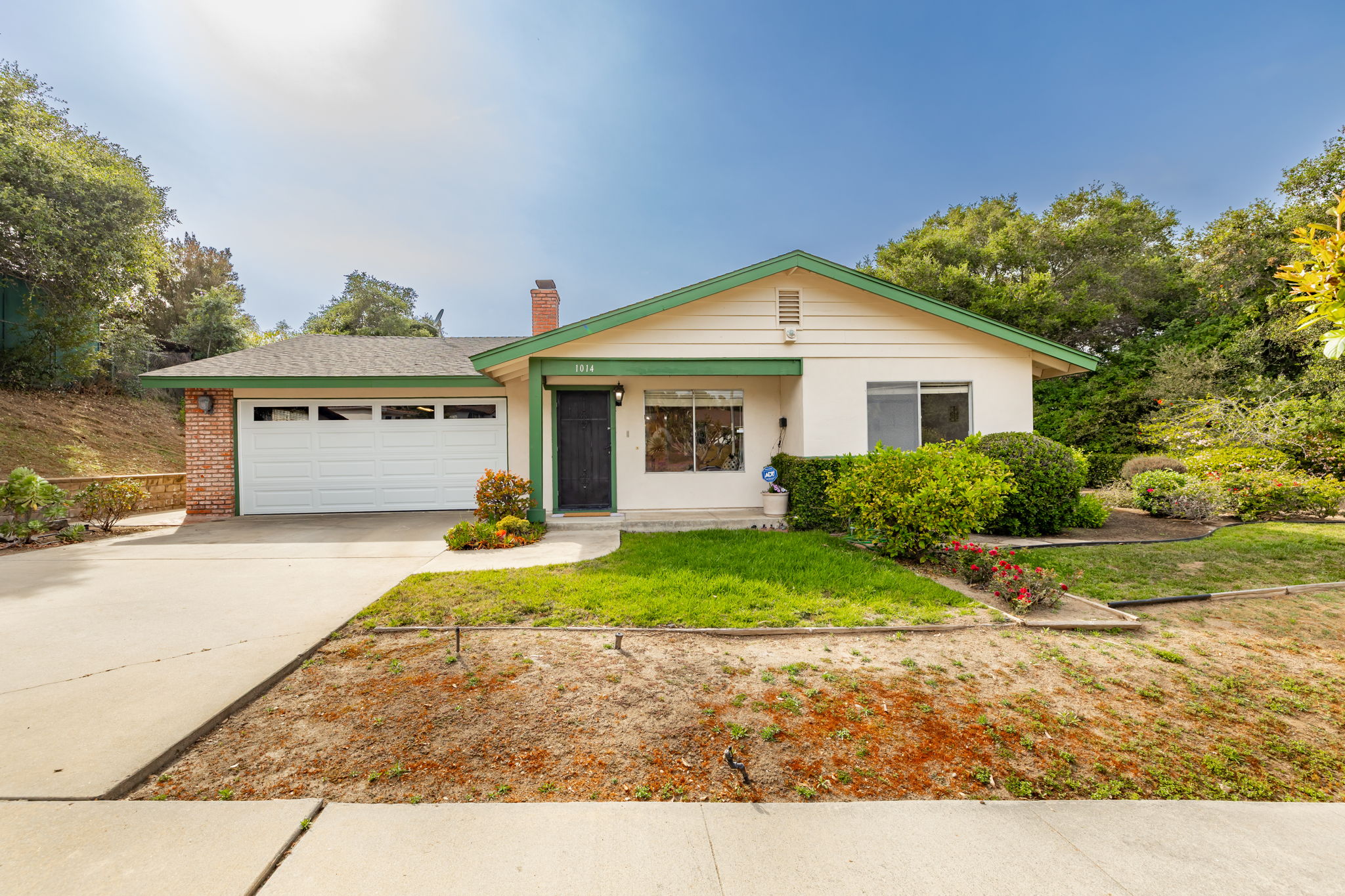 1014 Bel Air Dr, Vista
