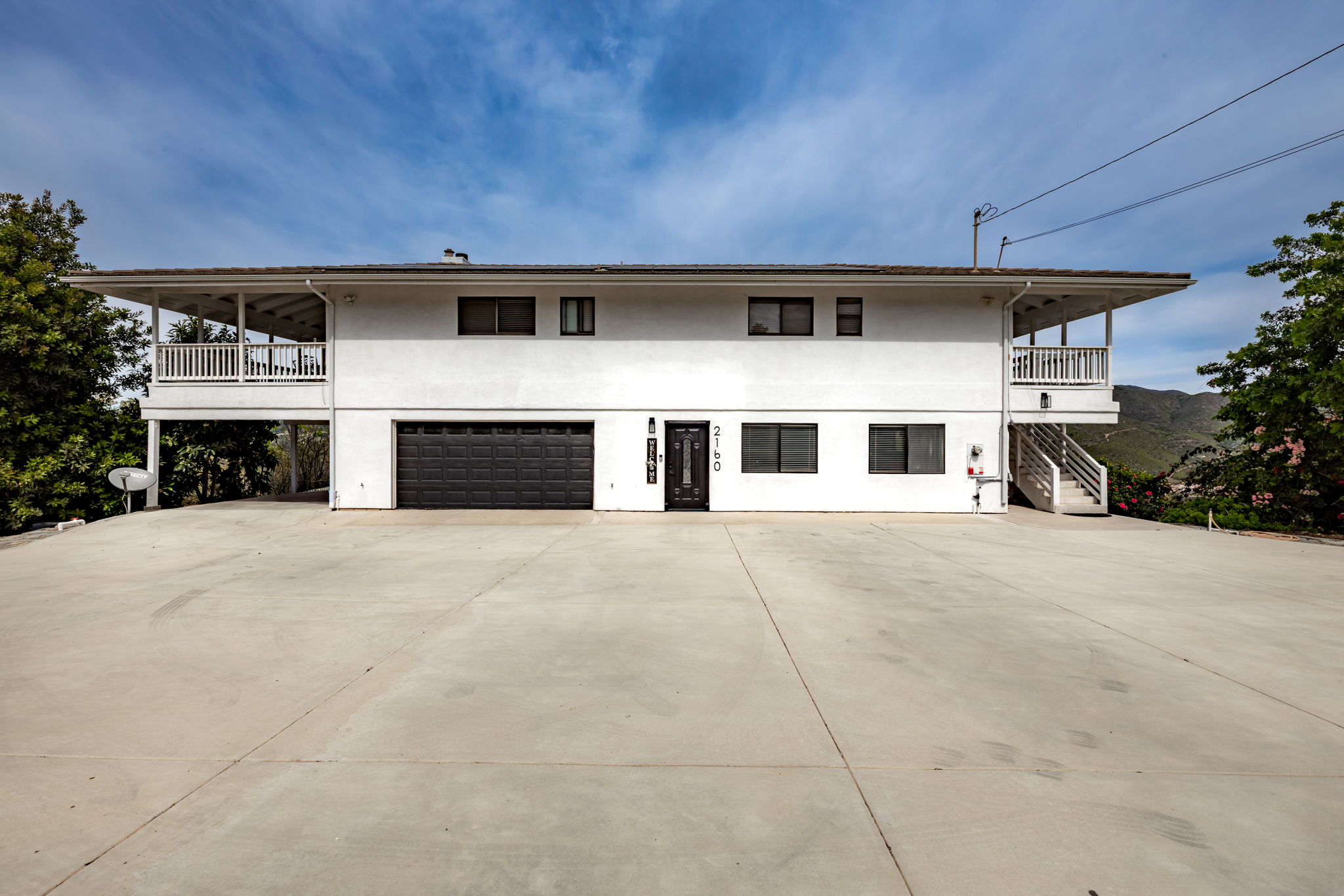 2160 Puerto Del Mundo, Fallbrook